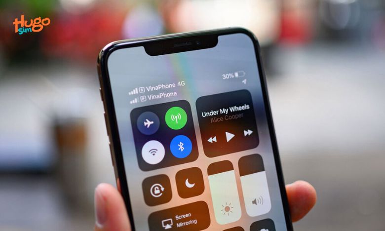 Sử dụng eSIM mang đến trairt nghiệm tiện lợi