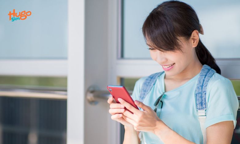 Luôn giữ kết nối trên thiết bị chính và thiết bị dự phòng khi đi du lịch công tác