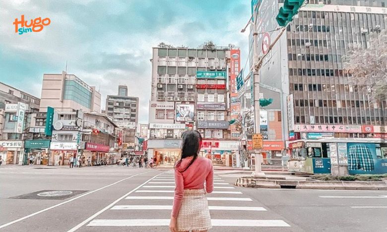 Sử dụng eSIM du lịch kết nối mọi lúc mọi nơi